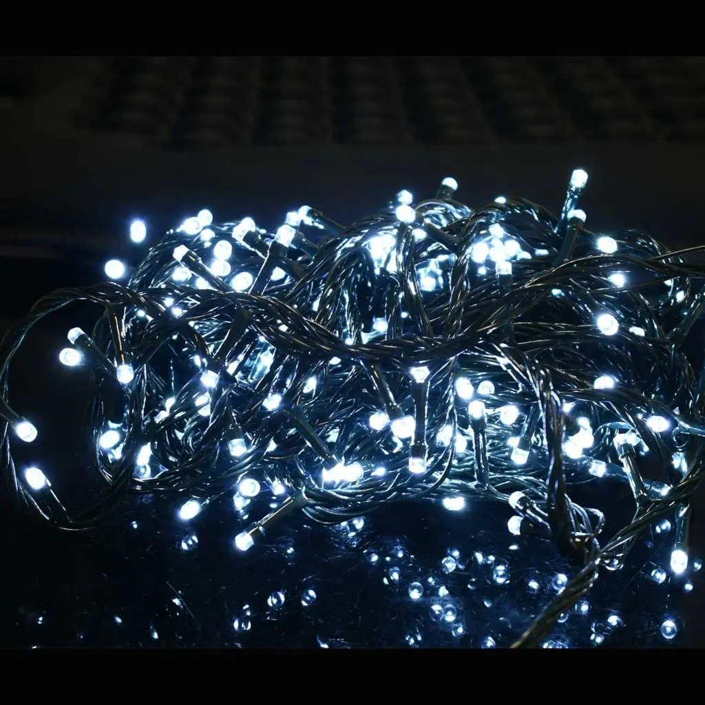 LUCES NAVIDEÑAS LED BLANCA 18MTS 360L. CONECTOR SENCILLO GLD-360W/032124