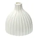 FLORERO DE PORCELANA CON TEXTURA BLANCO 17X9X20CM