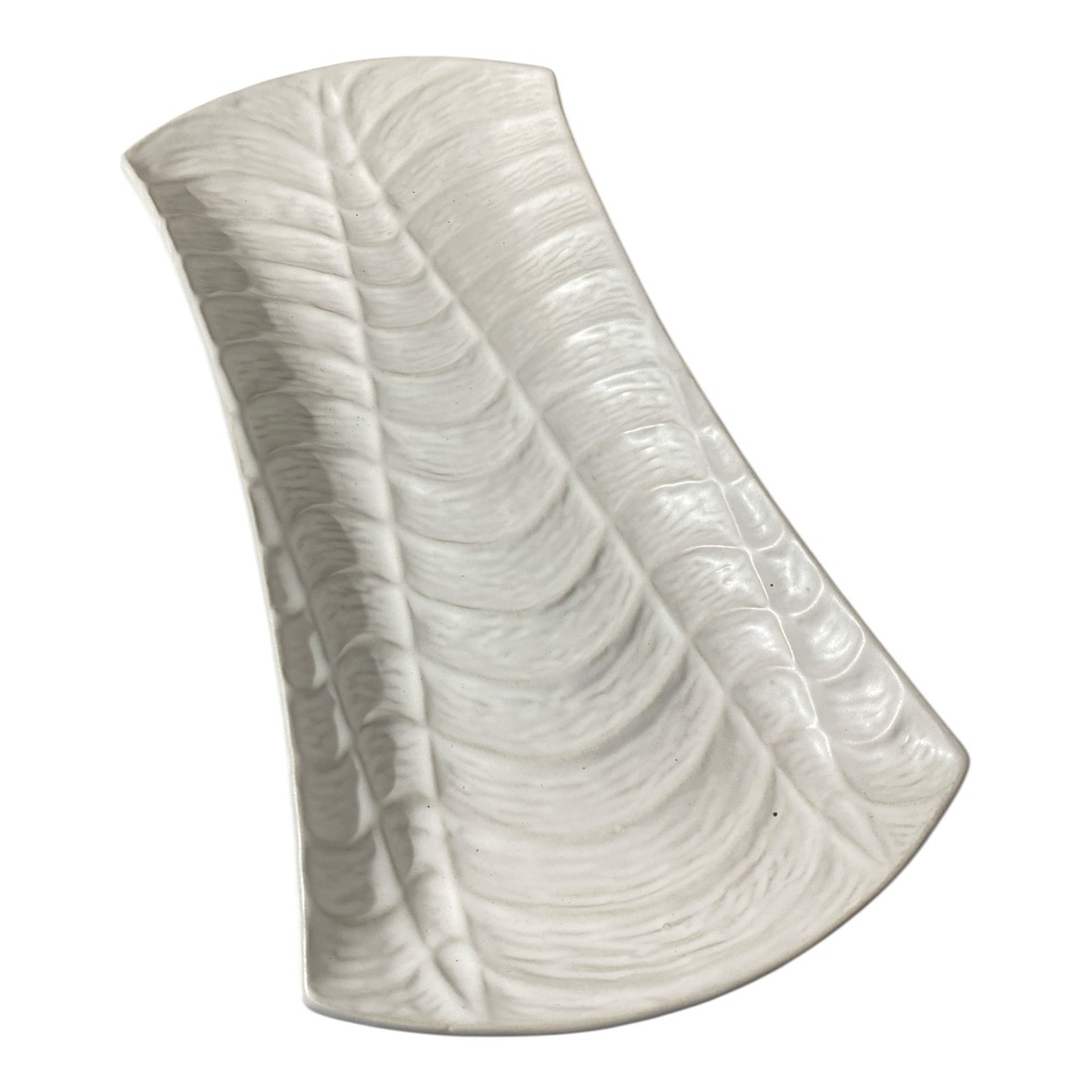 BANDEJA DE PORCELANA BLANCA VINTAGE 37X17CM