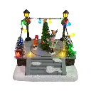 Escena Navideña pista de patinaje con arbol. Luz led y musical. USB. Ref:ES29008 (14x13x12cm)