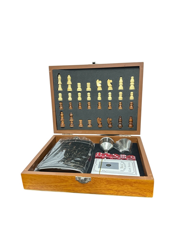 JGO DE CAMINERA NEGRA 8OZ CON AJEDREZ, CARTAS Y DADO DE MADERA