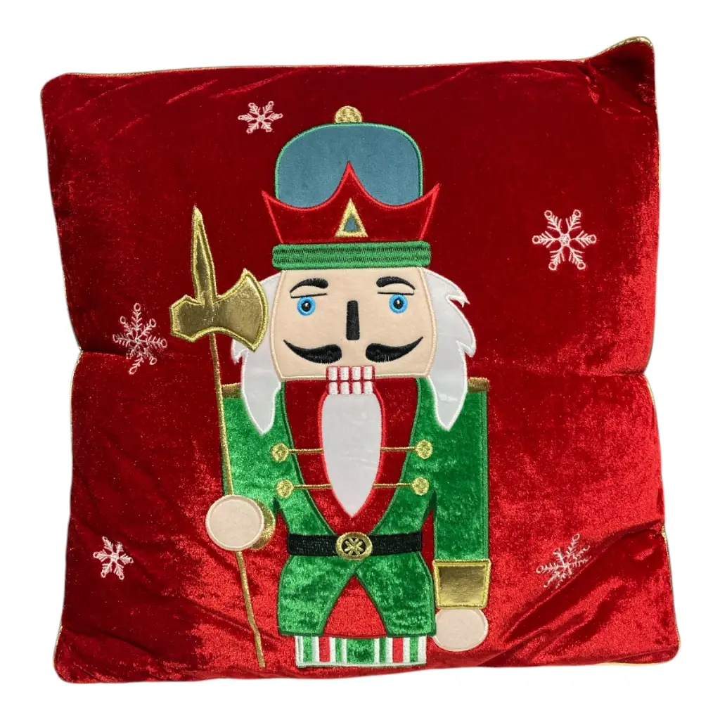 COJIN NAVIDEÑO ROJO CASCANUEZ 42X42CM