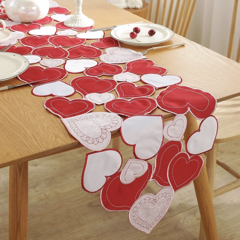 CAMINO DE MESA CORAZON BORDADO 40X176CM
