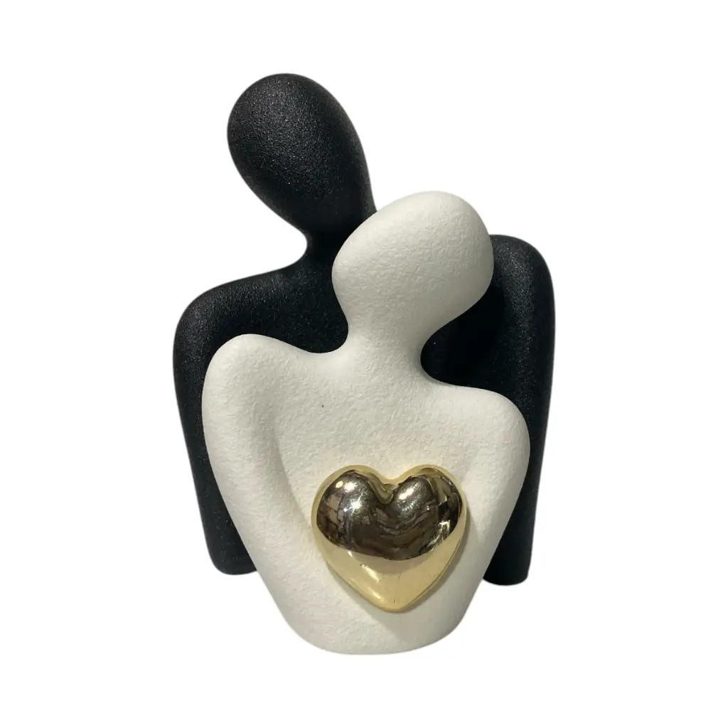 FIGURA PAREJA BLANCO/NEGRO CORAZON DORADO CERAMICA 2PZ. 9X7X12CM