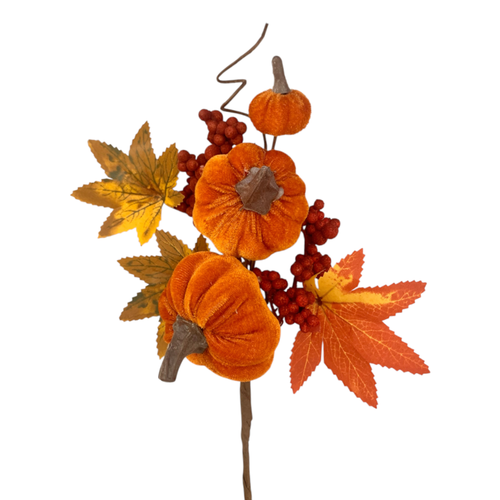 Rama otoñal con calabazas naranja, hojas de arce y bayas rojas 35cm