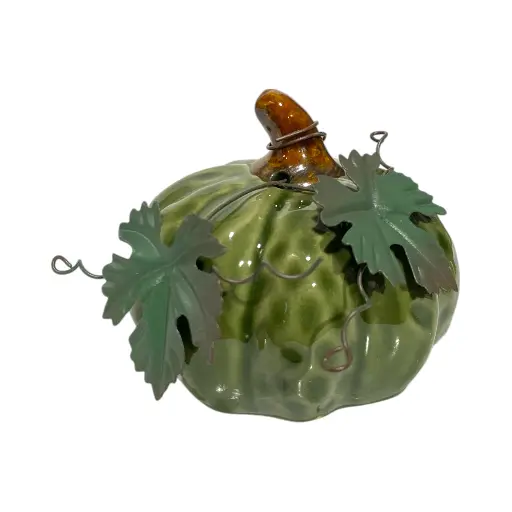 [25079-131] CALABAZA DE CERAMICA COLORES SURTIDOS, HOJAS DE HIERRO, 9X8CM