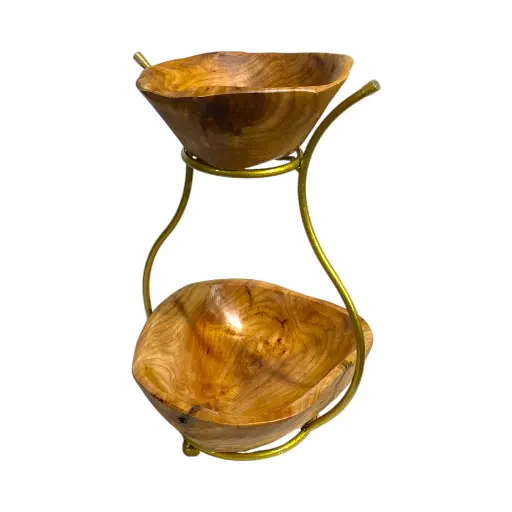 [2603131520041] Base de Madera dos pisos con hierro dorado. 25x26x40cm